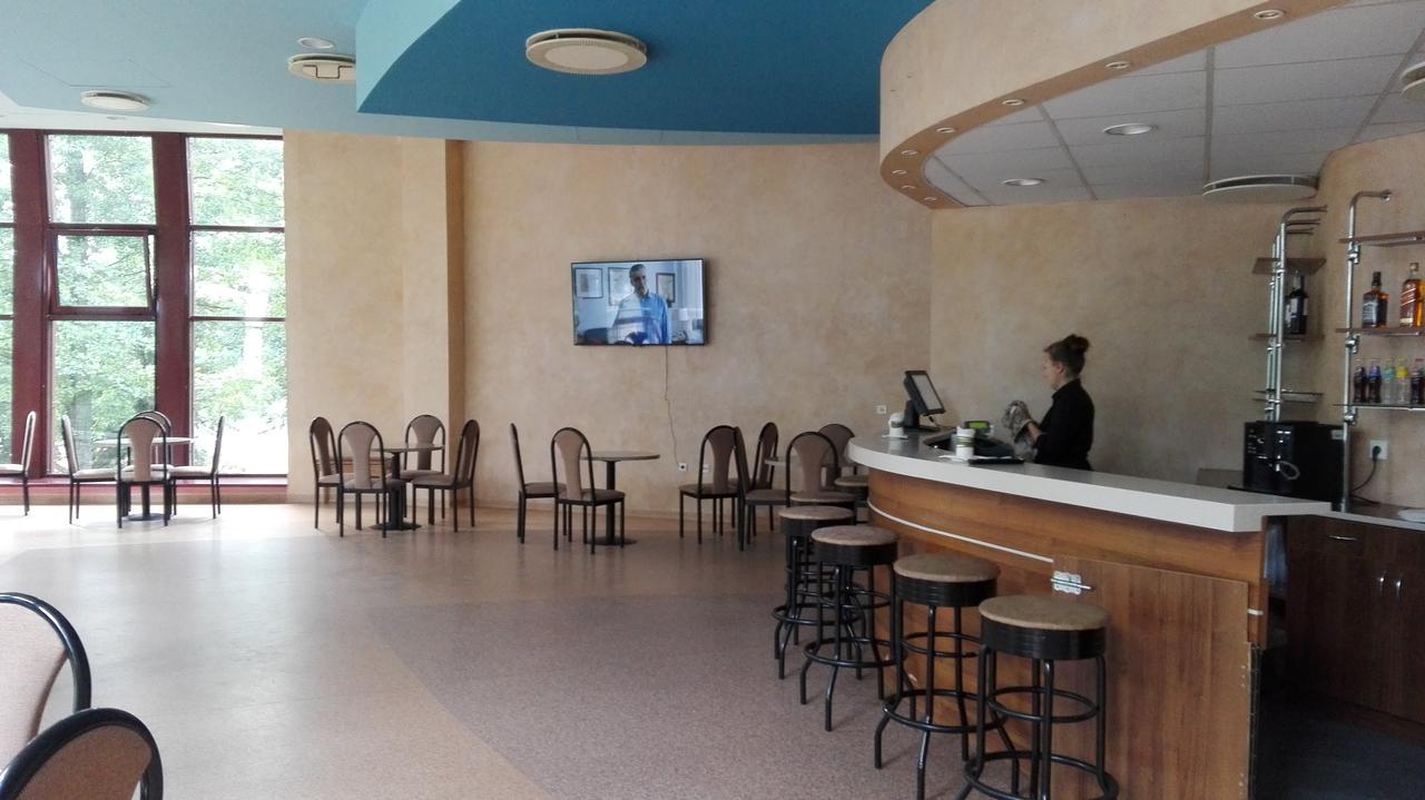 Hotel Osrodek Szkoleniowo - Wypoczynkowy Guzianka Ruciane-Nida Esterno foto