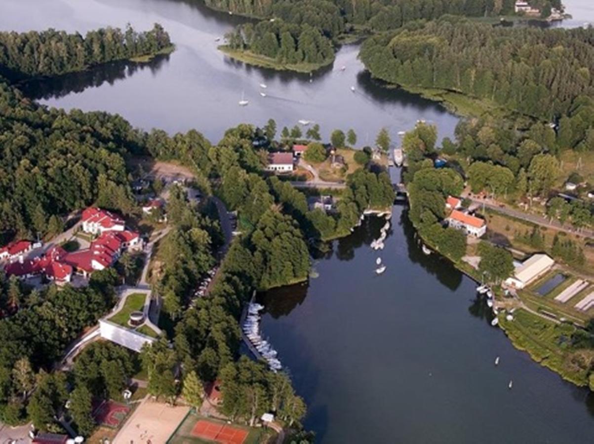 Hotel Osrodek Szkoleniowo - Wypoczynkowy Guzianka Ruciane-Nida Esterno foto